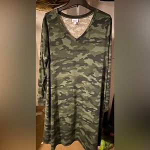 Lularoe 3x Emily SALE [ LLR Dresses 3/$25 Bundle ]